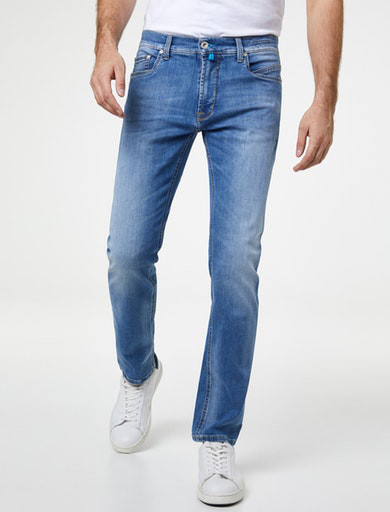 Мужские джинсы Pierre Cardin Lyon tapered Futureflex 34513/000/08888/67 6 790 руб.  6 790 руб.