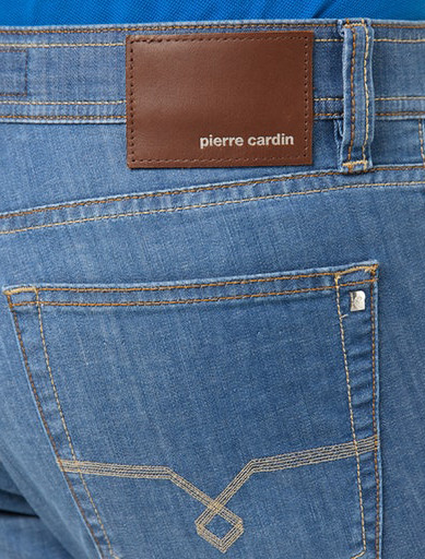 Мужские джинсы Pierre Cardin Deauville  31961/000/07330/17 10 990 руб.  10 990 руб.