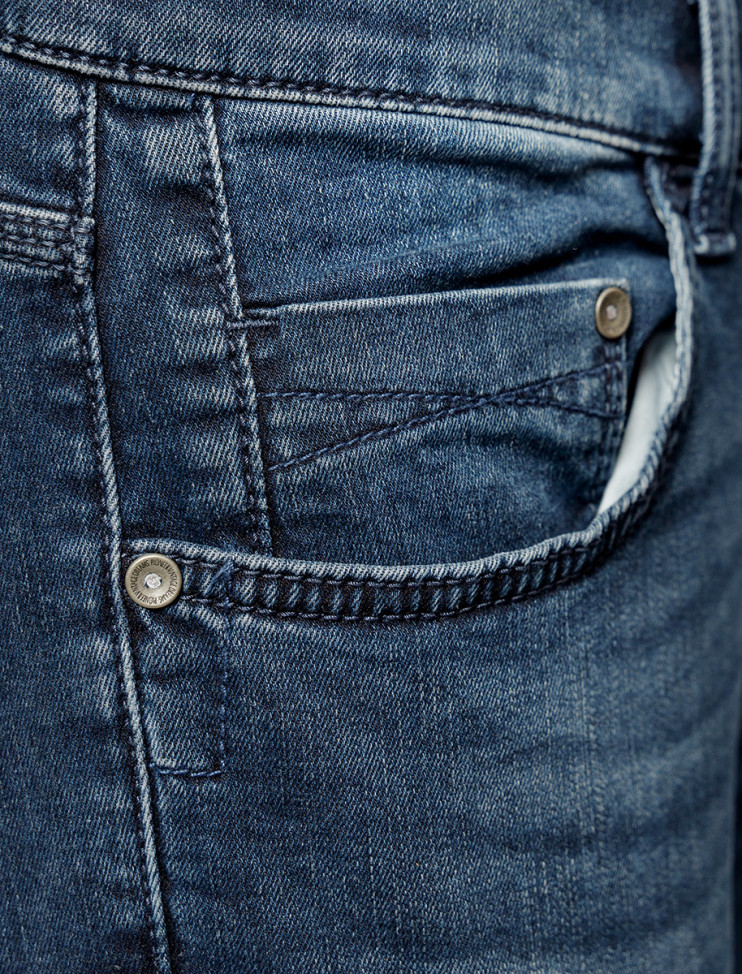 Мужские джинсы 5 карманов PIONEER P0 16161.6688/6804 11 993 руб. 11 993 руб.