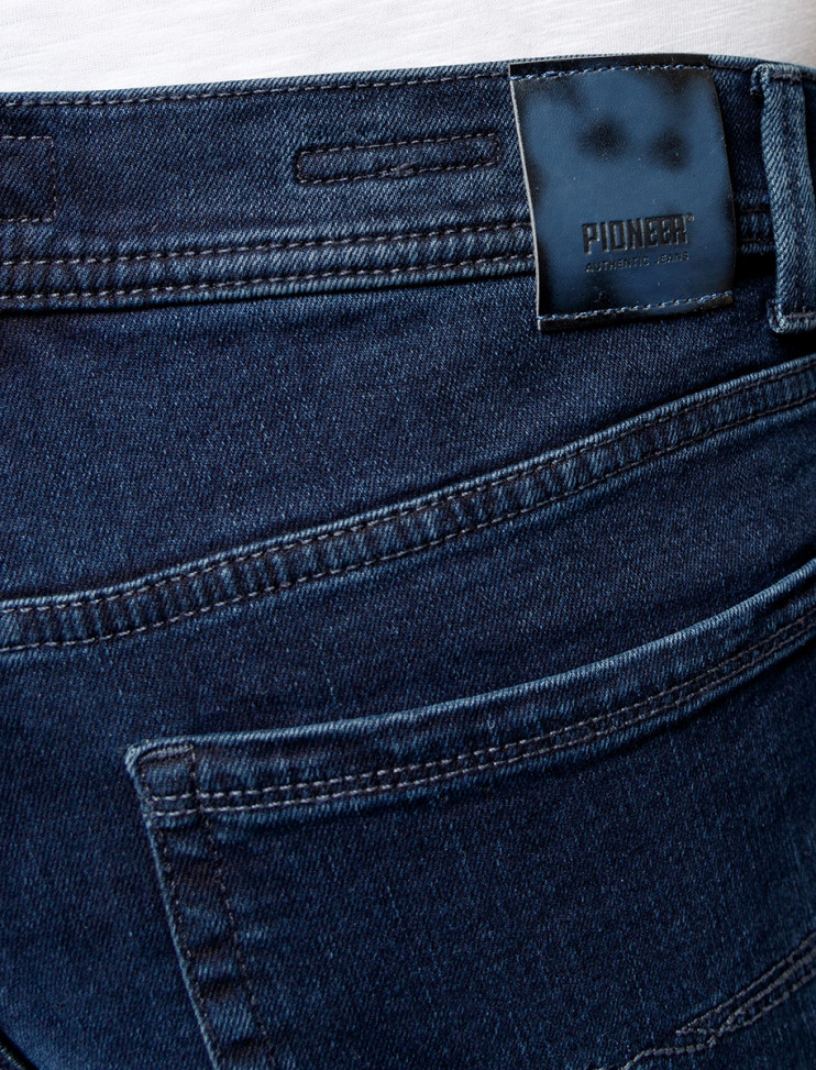 Мужские джинсы THERMO 5 карманов Pioneer P0 16801.6625/6801 9 368 руб. 9 368 руб.