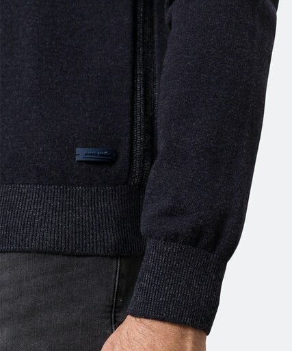 Мужской трикотаж Pierre Cardin 55309/000/12548/3000 6 643 руб.  6 643 руб. 