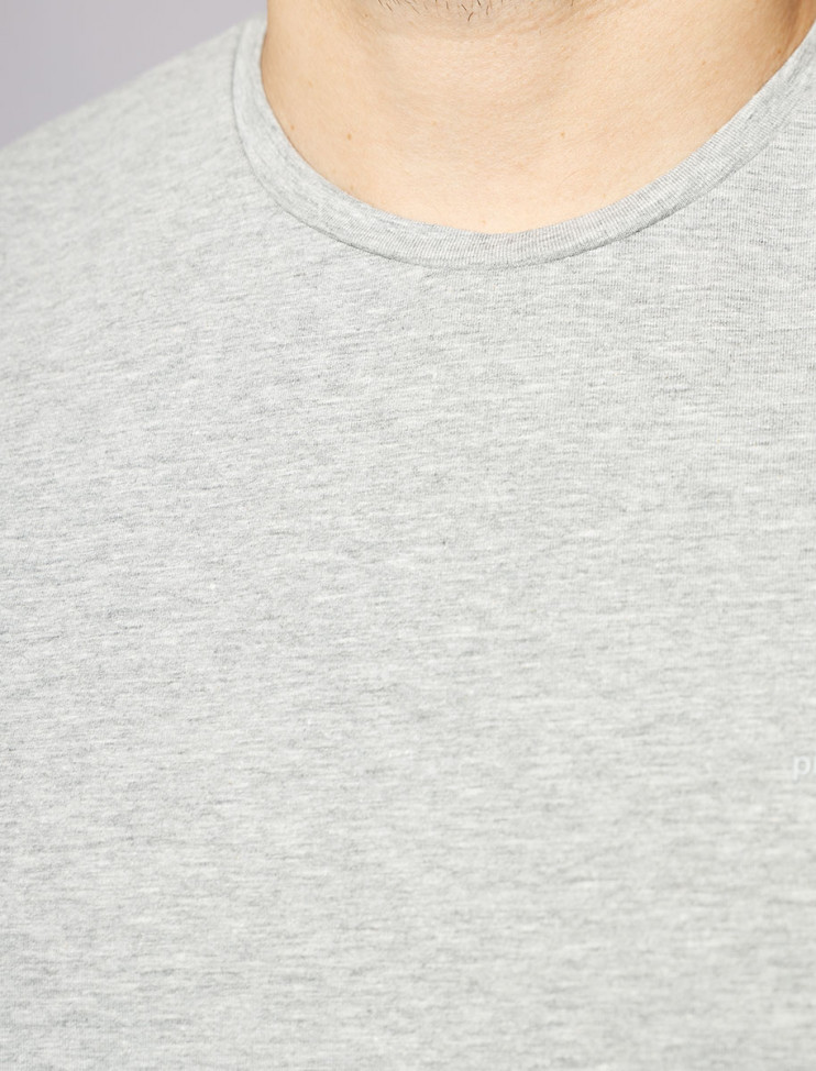 Мужская футболка длинный рукав Pierre Cardin C5 30070.3016/9102 3 490 руб.  3 490 руб. 