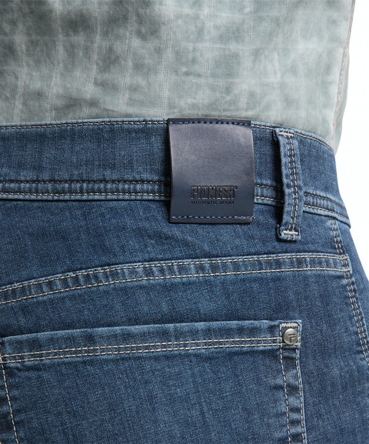 Мужские джинсы PIONEER 01680/717/09766/05 3 790 руб.  3 790 руб. 