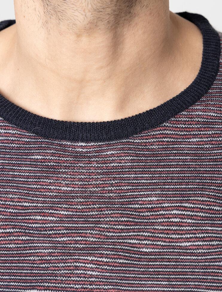 Мужской джемпер Pierre Cardin 55340.82546.5203 14 990 руб.  14 990 руб. 