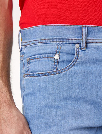 Мужские джинсы Pierre Cardin Lyon Airtouch 03091/000/07330/59 4 995 руб.  4 995 руб. 