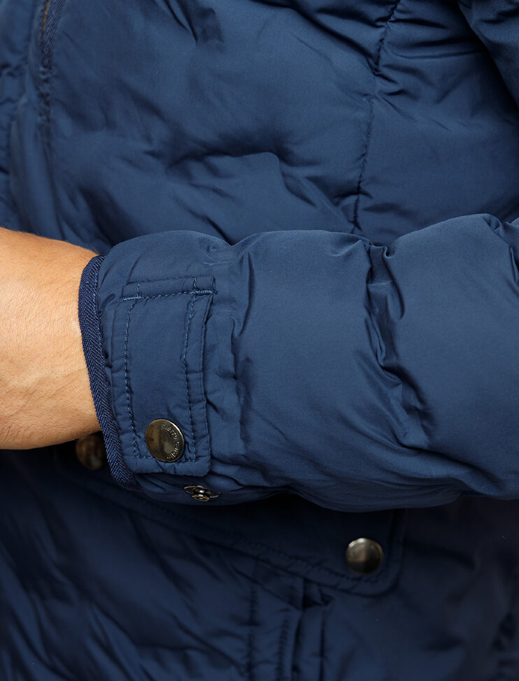 Мужская куртка Pierre Cardin 71040/000/04742/3040 12 495 руб. 12 495 руб.