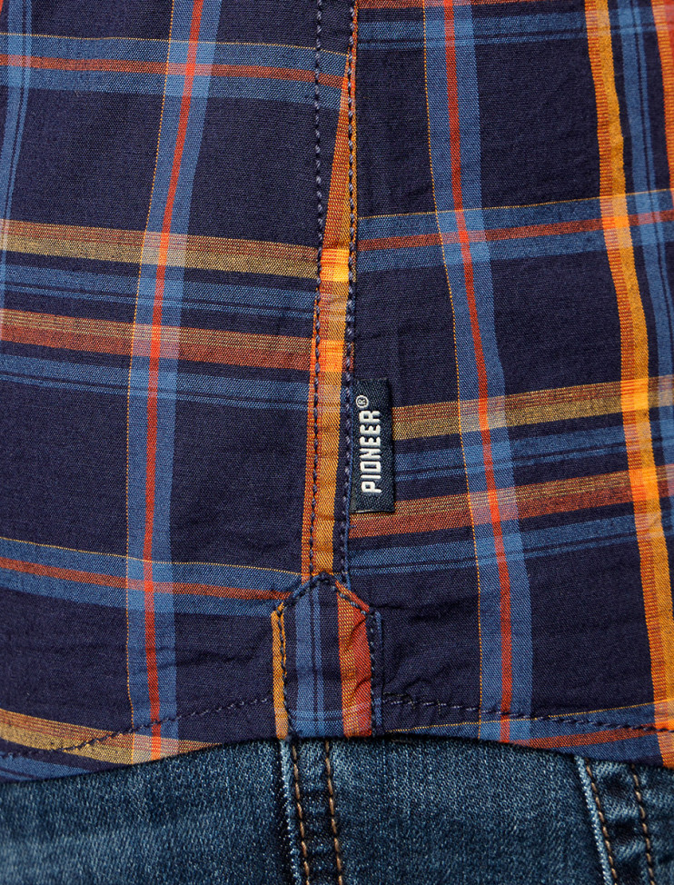 Мужская рубашка Pioneer P1 40129.0100/8618 8 243 руб. 8 243 руб.