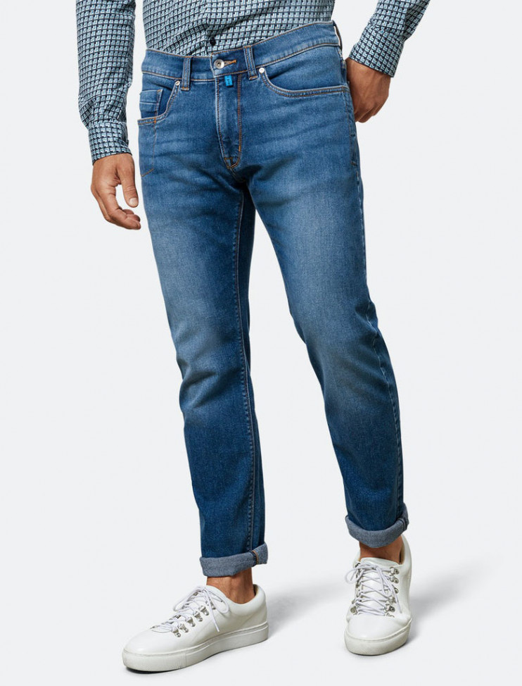 Мужские джинсы Pierre Cardin 03311/000/09914/03 17 490 руб.  17 490 руб.