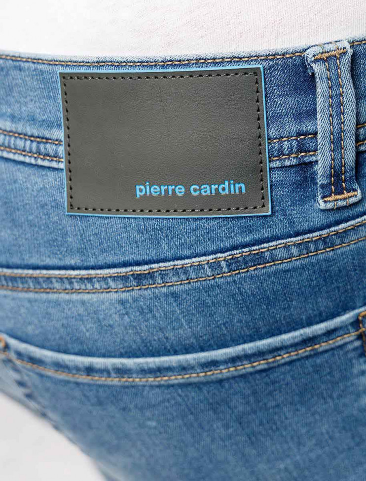 Мужские джинсы Pierre Cardin 03451/000/08807/04 9 245 руб.  9 245 руб. 