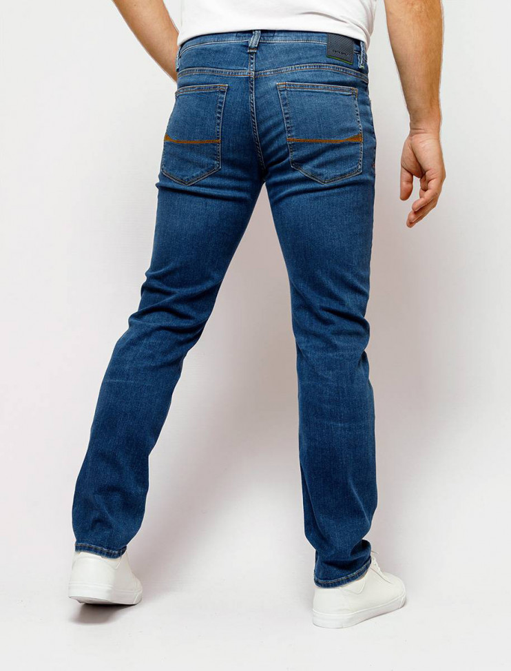 Мужские джинсы Pierre Cardin Antibes Denim Academy 03003/000/06101/03 14 990 руб.  14 990 руб.
