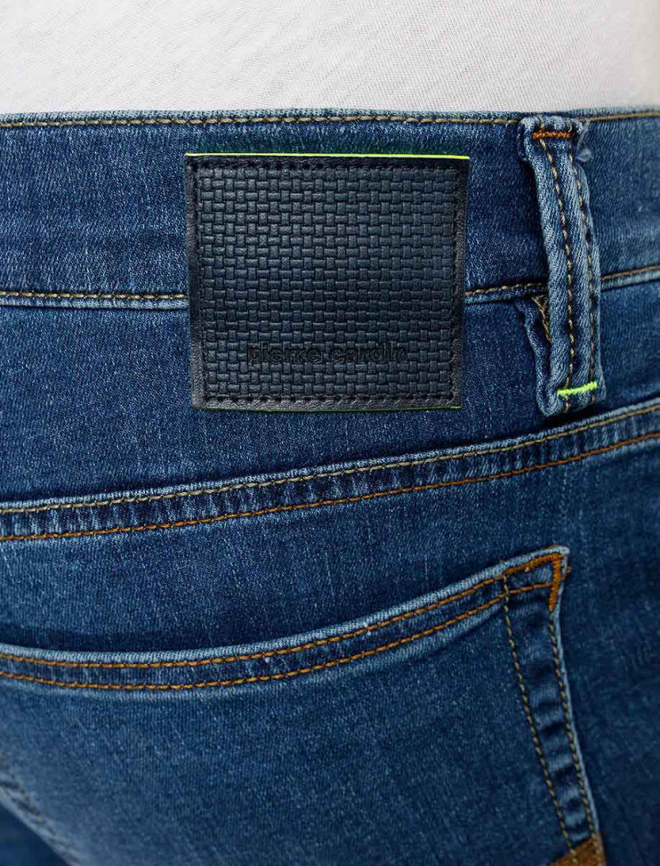 Мужские джинсы Pierre Cardin Antibes Denim Academy 03003/000/06101/03 14 990 руб.  14 990 руб.