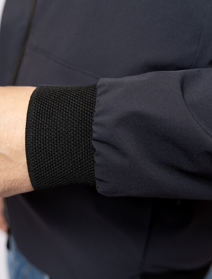 Мужская ветровка Pierre Cardin Gore-tex Infinium 72310/04824/3000 19 990 руб. 19 990 руб.