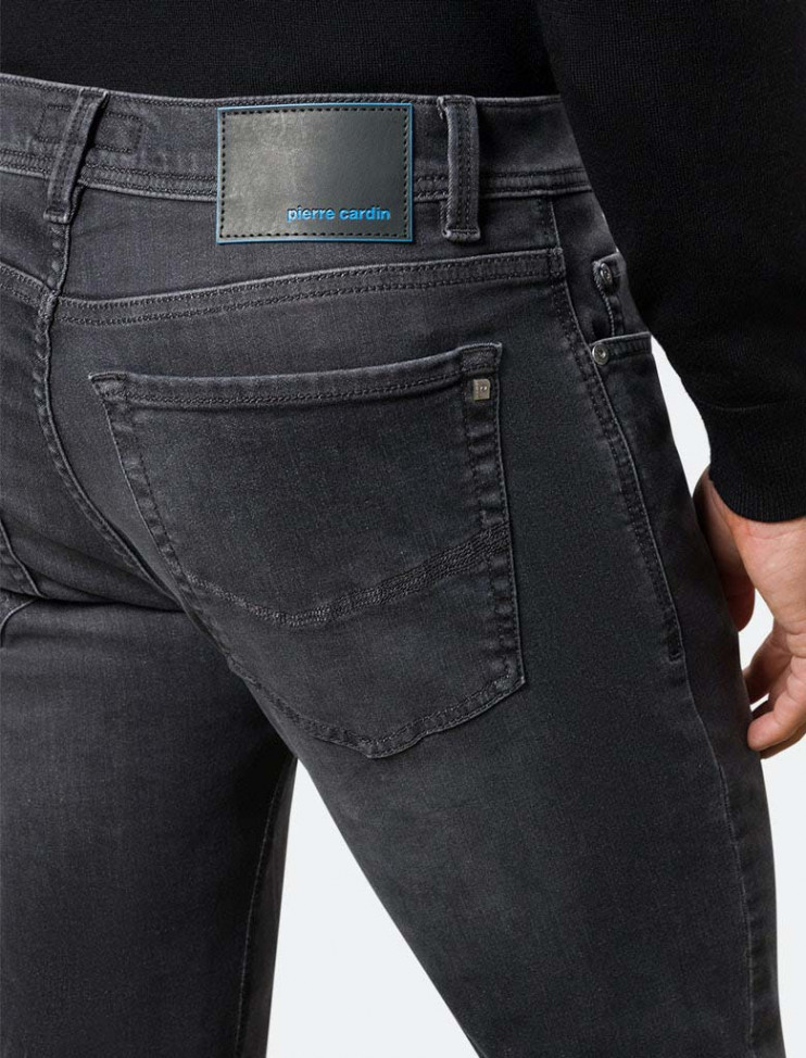 Мужские джинсы Pierre Cardin 03451/000/08824/81 9 245 руб.  9 245 руб. 