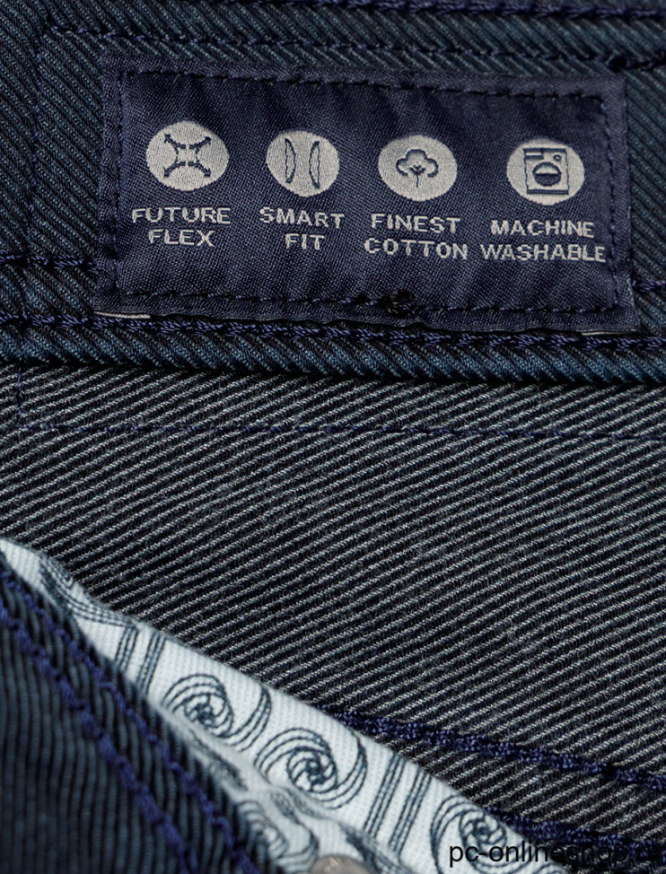 Мужские джинсы 5 карманов PIERRE CARDIN C7 34510.8152/6811 15 490 руб. 15 490 руб.