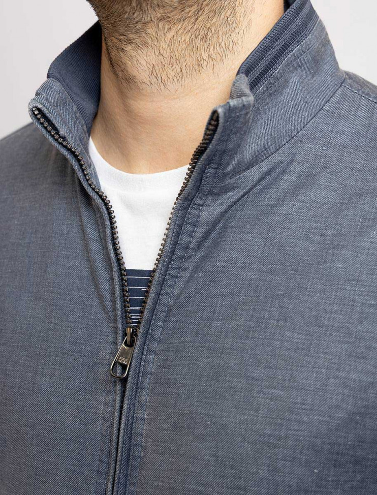 Мужская ветровка Pierre Cardin Futureflex 72000/000/04801/3000 11 990 руб.  11 990 руб. 