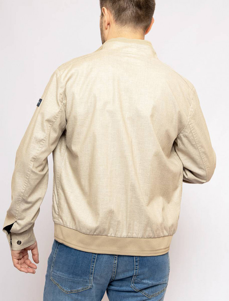 Мужская ветровка Pierre Cardin Futureflex 72000/000/04801/7900 34 990 руб.  34 990 руб. 