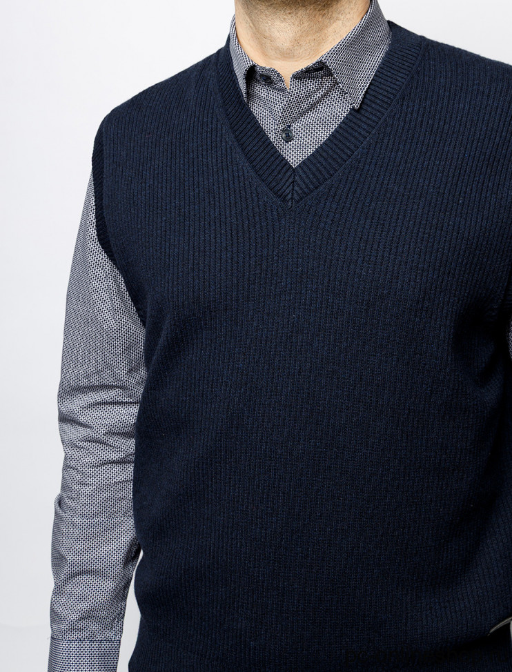 Мужской жилет Pierre Cardin C5 51837.5140/6325 14 490 руб.  14 490 руб. 