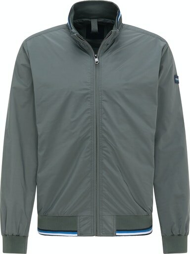 Мужская ветровка Pierre Cardin Futureflex 72000/000/04822/6007 12 495 руб. 12 495 руб.