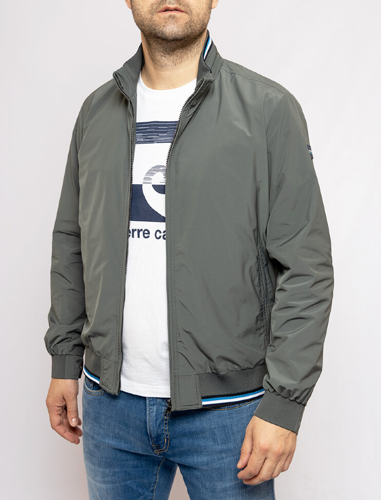Мужская ветровка Pierre Cardin Futureflex 72000/000/04822/6007 12 495 руб. 12 495 руб.