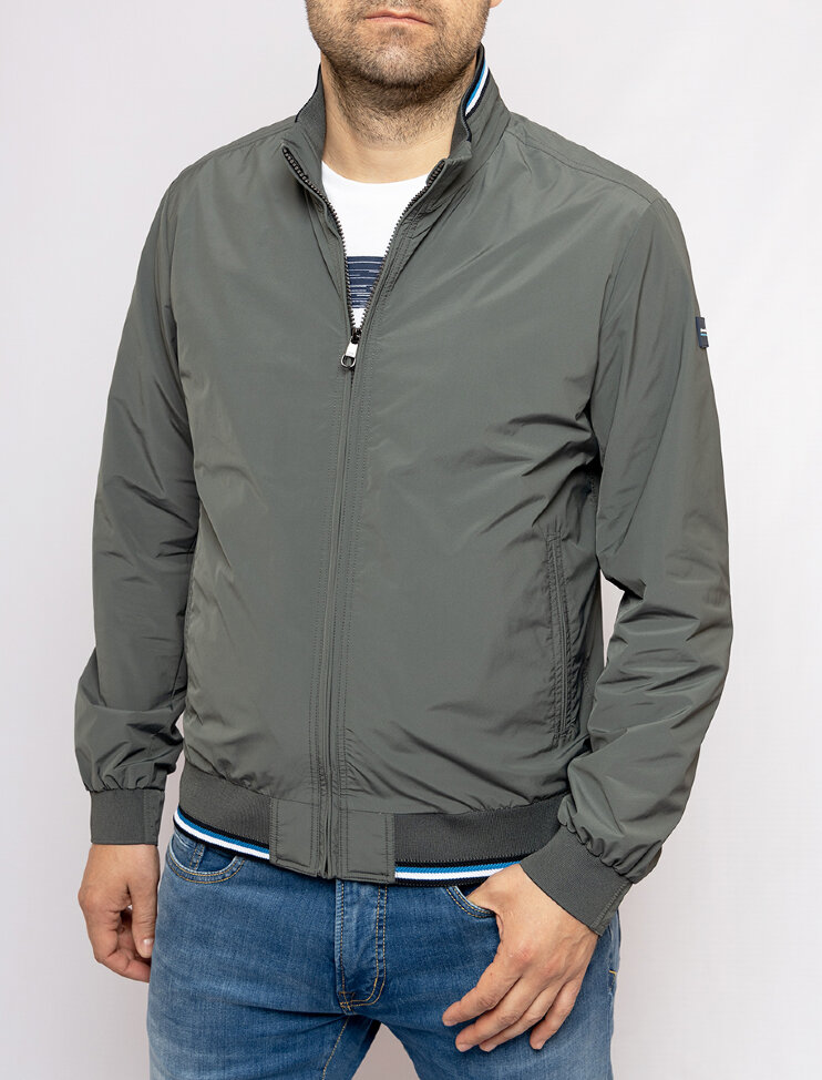 Мужская ветровка Pierre Cardin Futureflex 72000/000/04822/6007 12 495 руб. 12 495 руб.