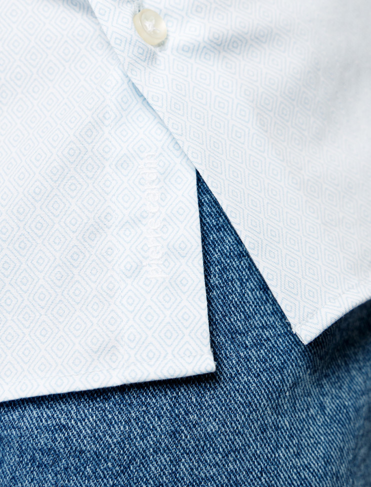 Мужская рубашка короткий рукав  PIERRE CARDIN C6 15401.0104/6022 5 495 руб.  5 495 руб. 