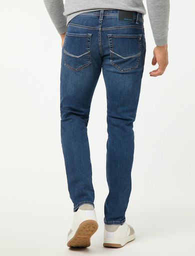 Мужские джинсы Pierre Cardin Lyon Futureflex 03451/000/08807/03 19 490 руб.  19 490 руб.