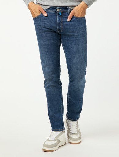 Мужские джинсы Pierre Cardin Lyon Futureflex 03451/000/08807/03 19 490 руб.  19 490 руб.