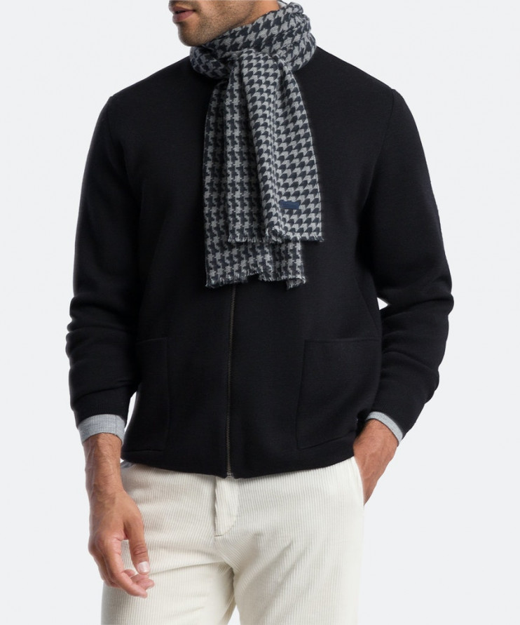 Мужской шарф PIERRE CARDIN C5 10004.1001/9000 4 745 руб.  4 745 руб. 