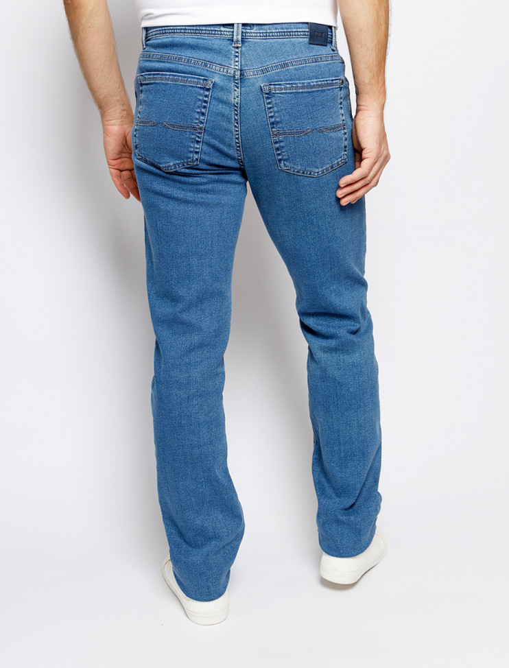 Мужские джинсы THERMO 5 карманов PIONEER P0 16801.6404/6821 12 490 руб. 12 490 руб.