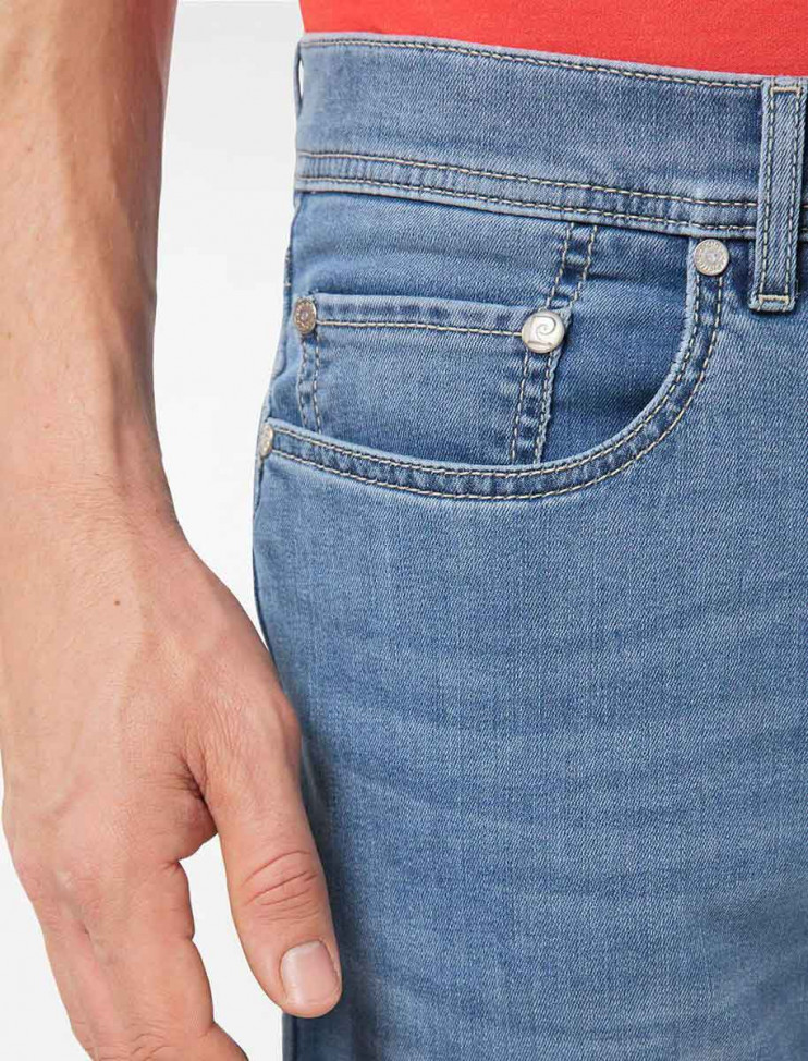 Мужские джинсы Pierre Cardin 38915/000/07713/02 5 397 руб. 5 397 руб.