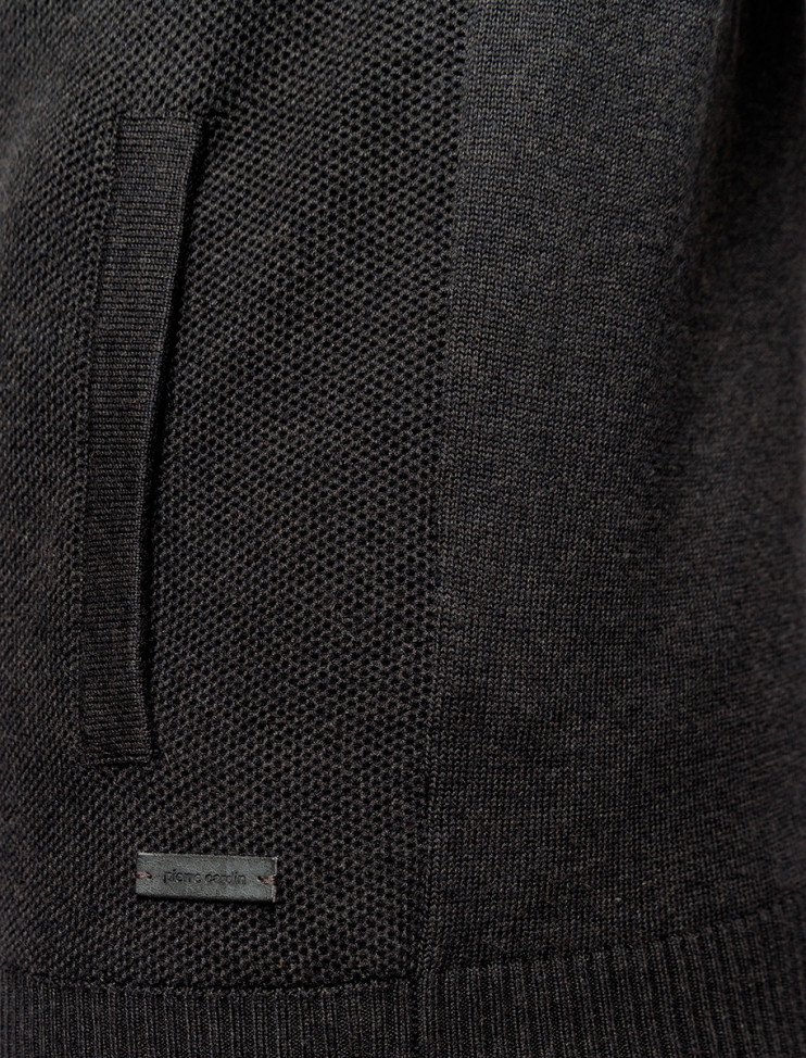 Мужской кардиган PIERRE CARDIN C5 50629.5040/9002 17 490 руб.  17 490 руб. 