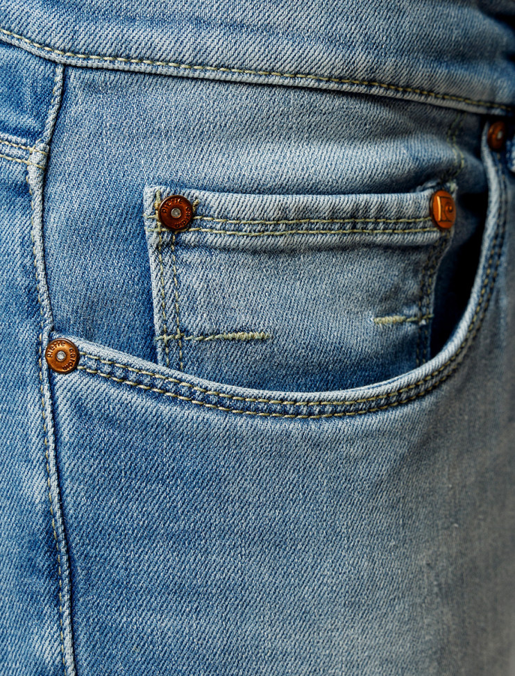 Мужские джинсы 5 карманов PIERRE CARDIN C7 34490.7749/6847 8 745 руб. 8 745 руб.