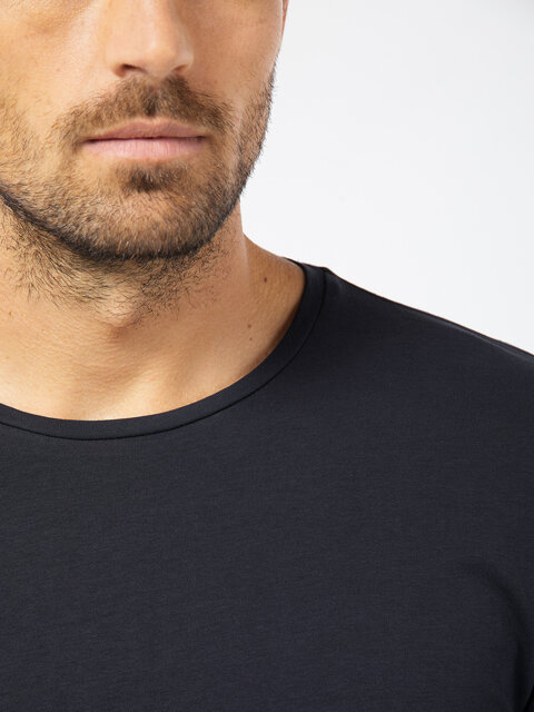 Мужская футболка длинный рукав Pierre Cardin 0 руб.  0 руб. 