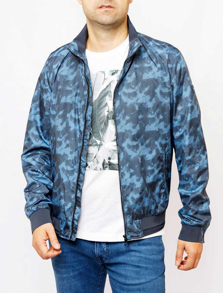 Мужская короткая куртка Pierre Cardin C8 10004.0006/6000 15 990 руб. 15 990 руб.