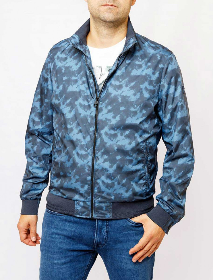 Мужская короткая куртка Pierre Cardin C8 10004.0006/6000 15 990 руб. 15 990 руб.