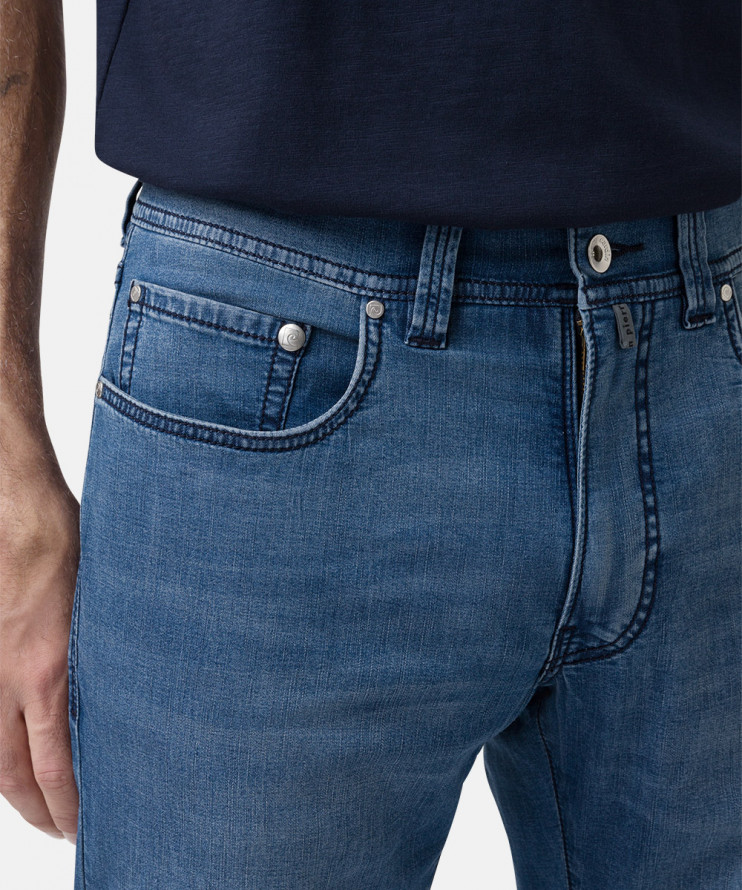 Мужские джинсы 5 карманов PIERRE CARDIN C7 34510.8083/6827 13 868 руб.  13 868 руб. 