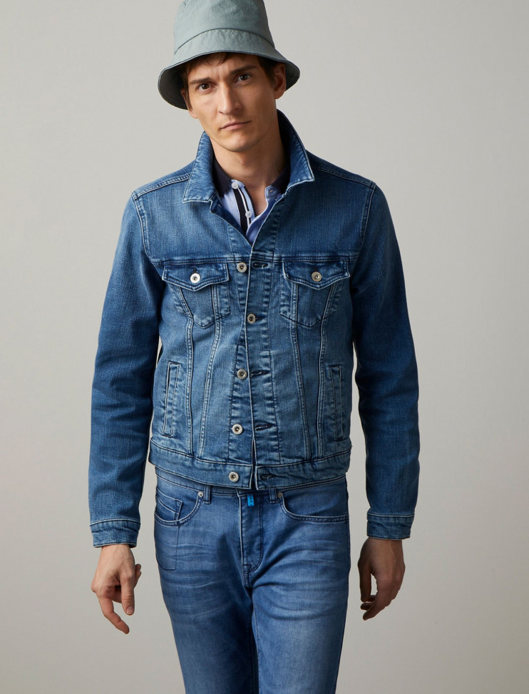 Мужская джинсовая куртка Pierre Cardin C8 10020.0012/6824 10 990 руб. 10 990 руб.