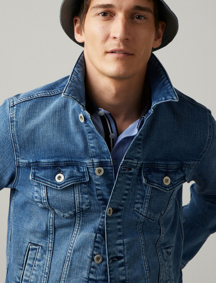 Мужская джинсовая куртка Pierre Cardin C8 10020.0012/6824 10 990 руб. 10 990 руб.