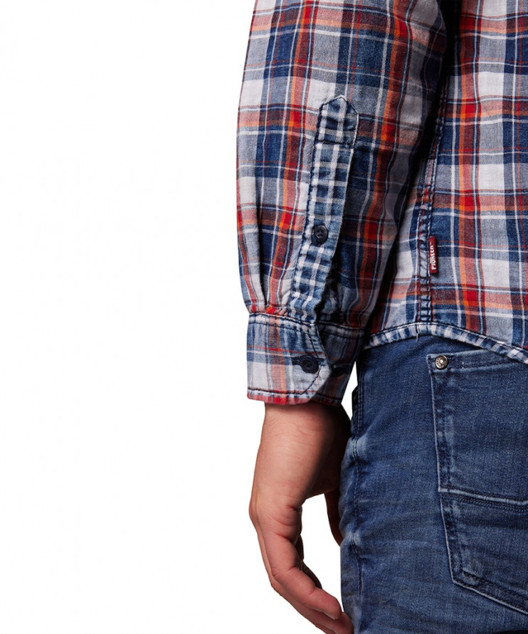 Мужская рубашка  Pioneer P1 40200.0000/6864 8 243 руб.  8 243 руб. 