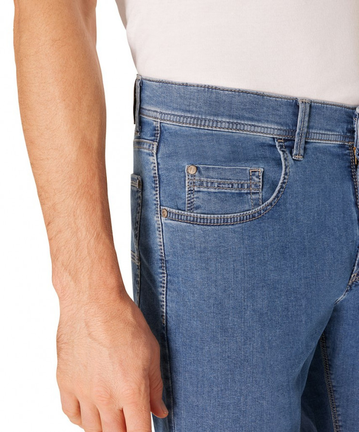 Мужские джинсы 5 карманов Pioneer P0 16801.6515/6821 6 745 руб.  6 745 руб. 