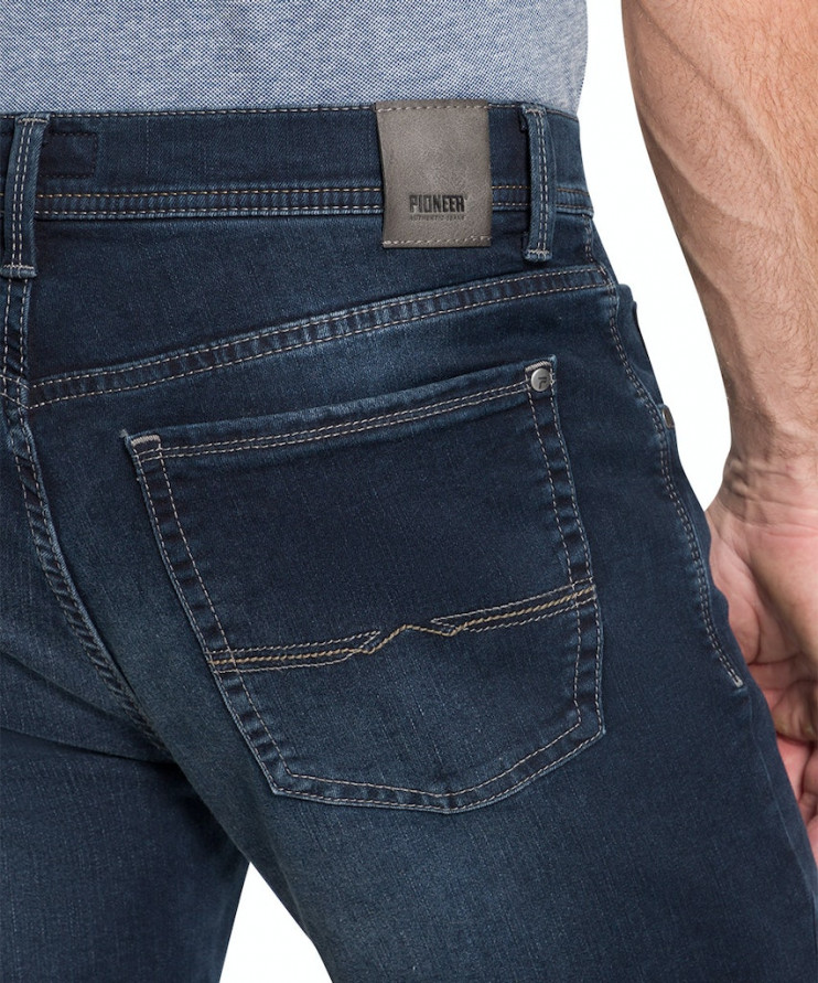 Мужские джинсы 5 карманов PIONEER P0 16801.6688/6802 11 243 руб. 11 243 руб.