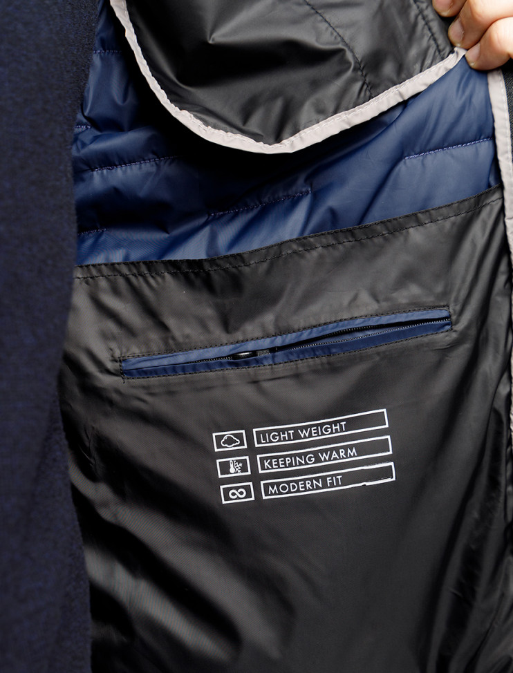 Мужская короткая куртка  C8 10115.0055/6000 25 990 руб.  25 990 руб.