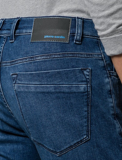 Мужские джинсы Pierre Cardin C7 33110.7706/6814 18 490 руб.  18 490 руб. 