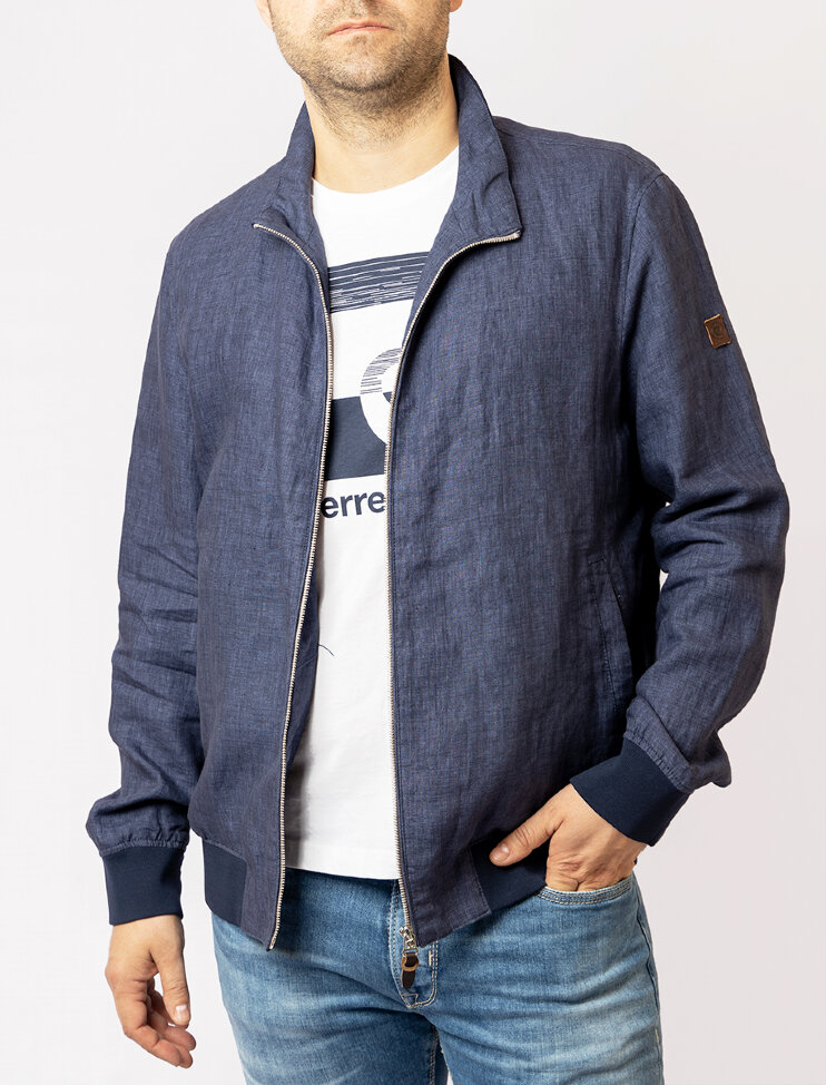 Мужская куртка Pierre Cardin 66370/000/03820/3250 0 руб. 0 руб.