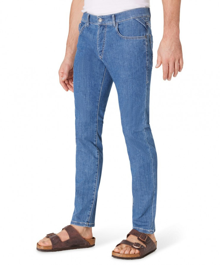 Мужские джинсы 5 карманов Pioneer P0 16161.6657/6831 7 245 руб.  7 245 руб. 