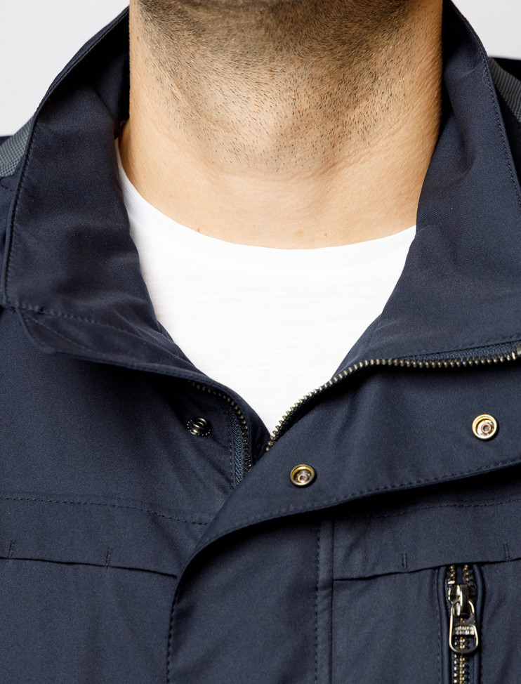 Мужская куртка PIERRE CARDIN 68380/000/04471/3000 13 647 руб.  13 647 руб. 