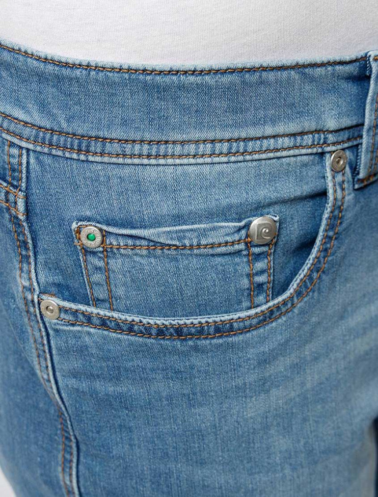 Мужские джинсы Pierre Cardin C7 34510.8020/6835 8 995 руб. 8 995 руб.