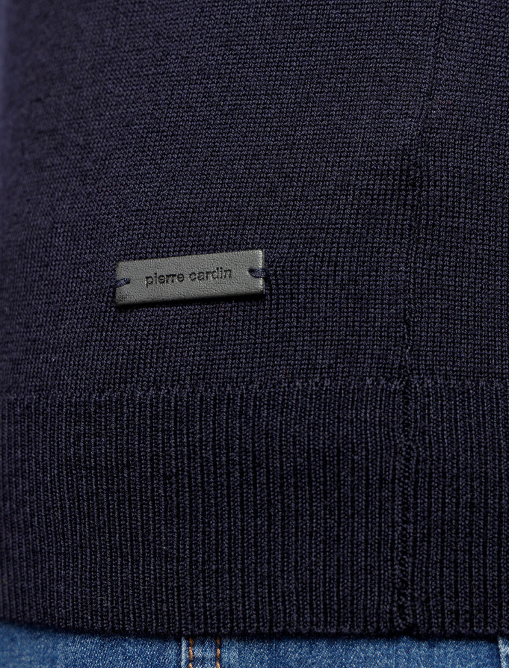 Джемпер круглый ворот PIERRE CARDIN C5 50700.5037/6000 17 490 руб.  17 490 руб. 