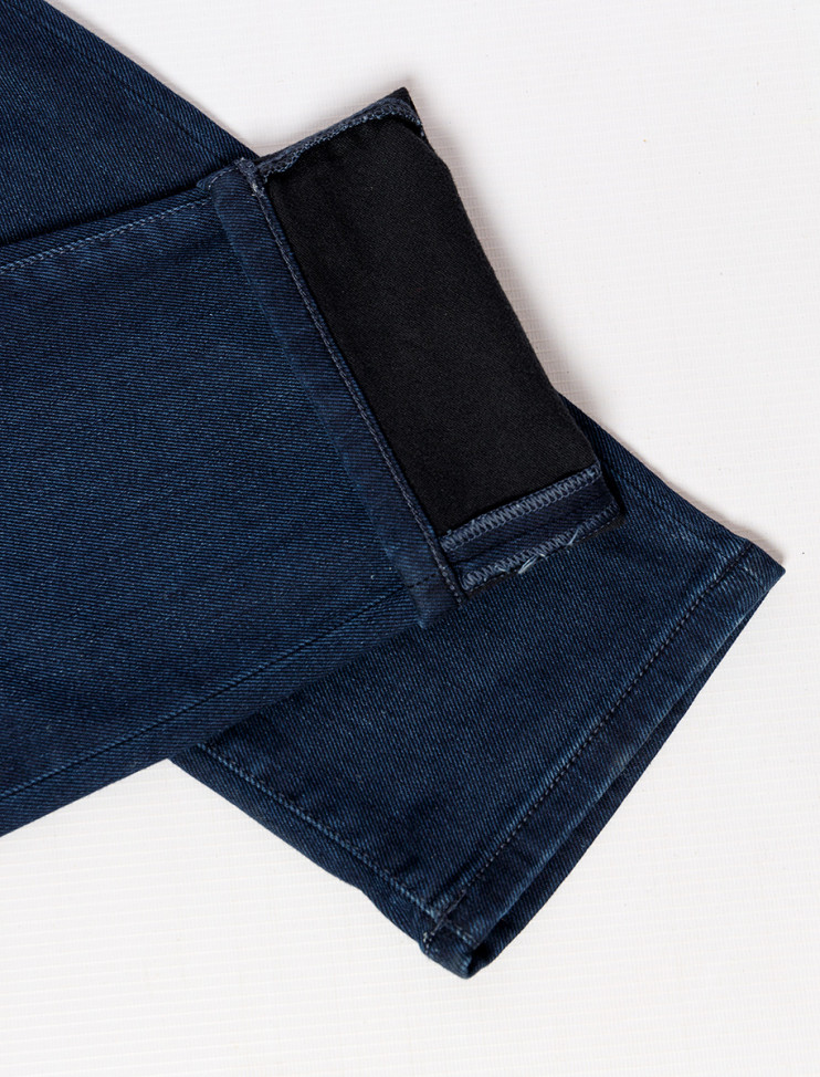 Мужские джинсы ТHЕRМО 5 карманов Pioneer P0 16161.6542/6802 11 993 руб. 11 993 руб.