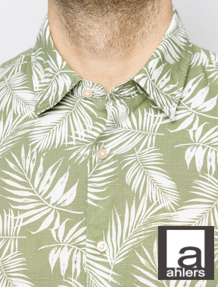 Мужская рубашка короткий рукав PIERRE CARDIN C6 45017.0484/5215 5 990 руб. 5 990 руб.